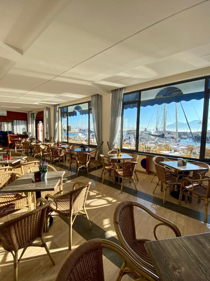 Transatlantico Nápoles Exterior foto